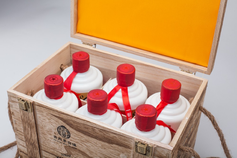 现代酿酒的基础之一是微生物学和生物化学